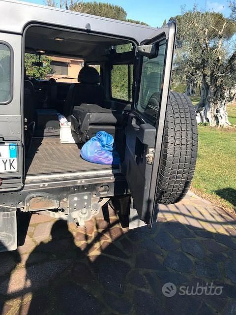 Usata Land Rover Defender 68 CV (50 kW) 2008 Grigio SUV