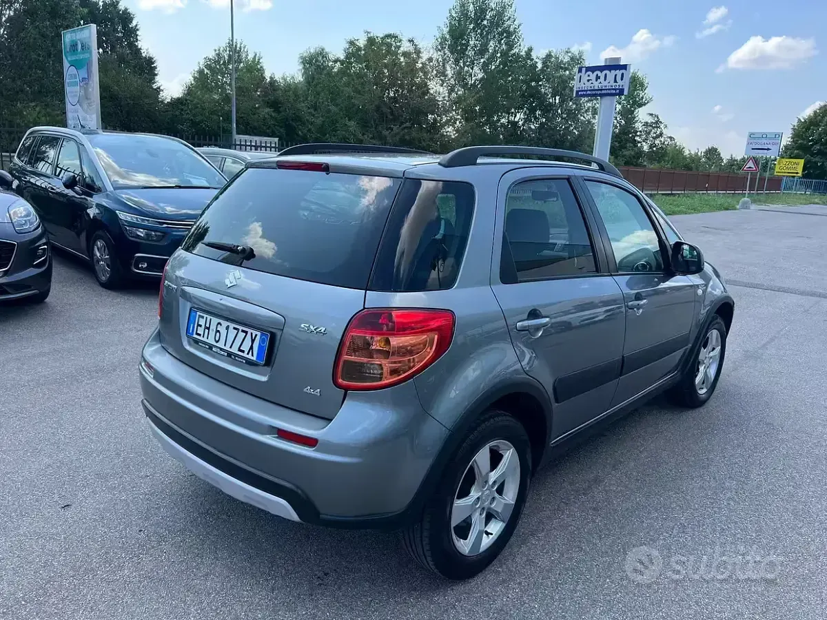 Usata Suzuki SX4 120 CV (88 kW) 2011 Grigio SUV