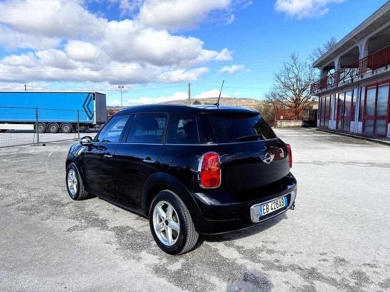 Usata Mini One Countryman 90 CV (66 kW) 2011 Nero SUV