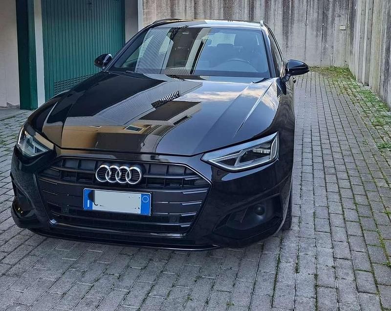 Usata Audi A4 Business 190 CV (139 kW) 2021 Station wagon
