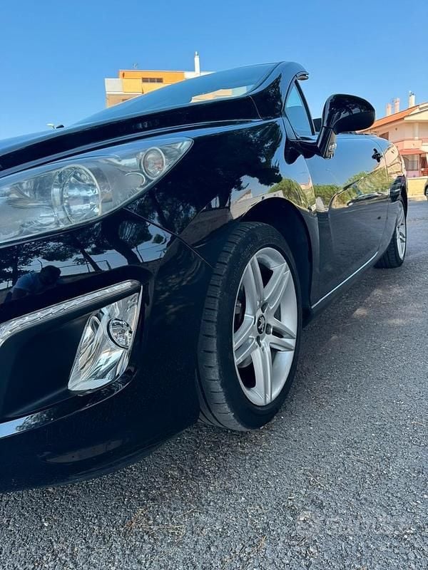 Gebraucht Peugeot 308 CC 112 PS (82 kW) 2012 Schwarz Cabrio
