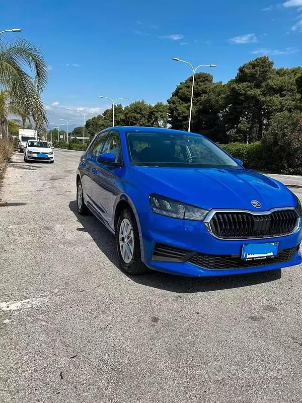 Usata Skoda Fabia Ambition 80 CV (58 kW) 2023 Blu Utilitaria