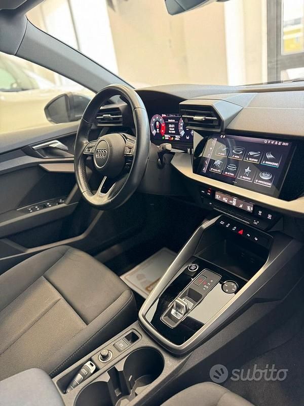 Usata Audi A3 S-Line 150 CV (110 kW) 2021 Grigio Berlina