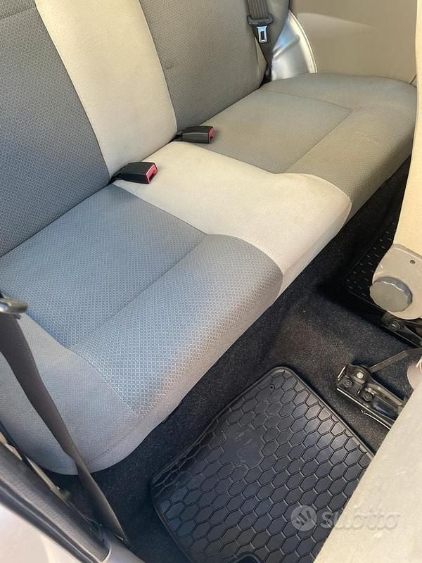 Usata Fiat 600 54 CV (39 kW) 2009 Berlina