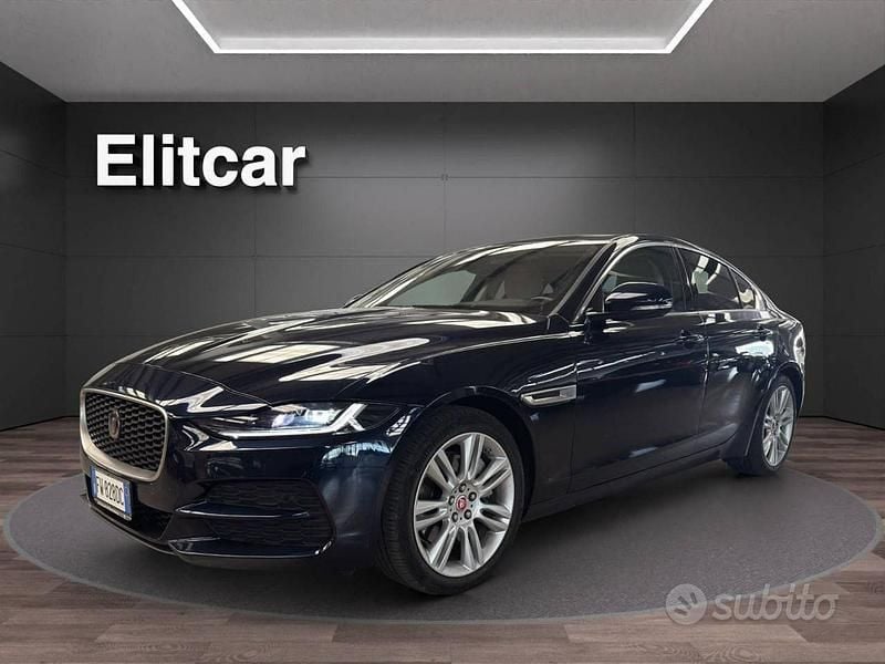Blu Usata 2019 Jaguar XE SE Tre volumi | 24.900 € (Super prezzo) - Immagine 1/4