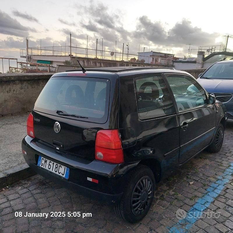 Usata VW Lupo 50 CV (36 kW) 2003 Nero Utilitaria