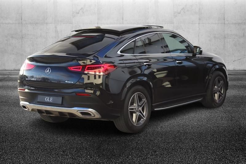 Usata Mercedes GLE300 AMG Line Premium 269 CV (197 kW) 2022 Nero metallizzato Coupé