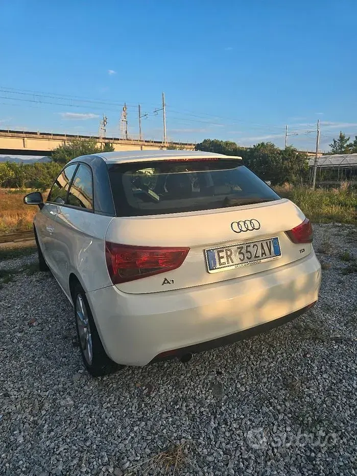 Usata Audi A1 90 CV (66 kW) 2013 Bianco Utilitaria