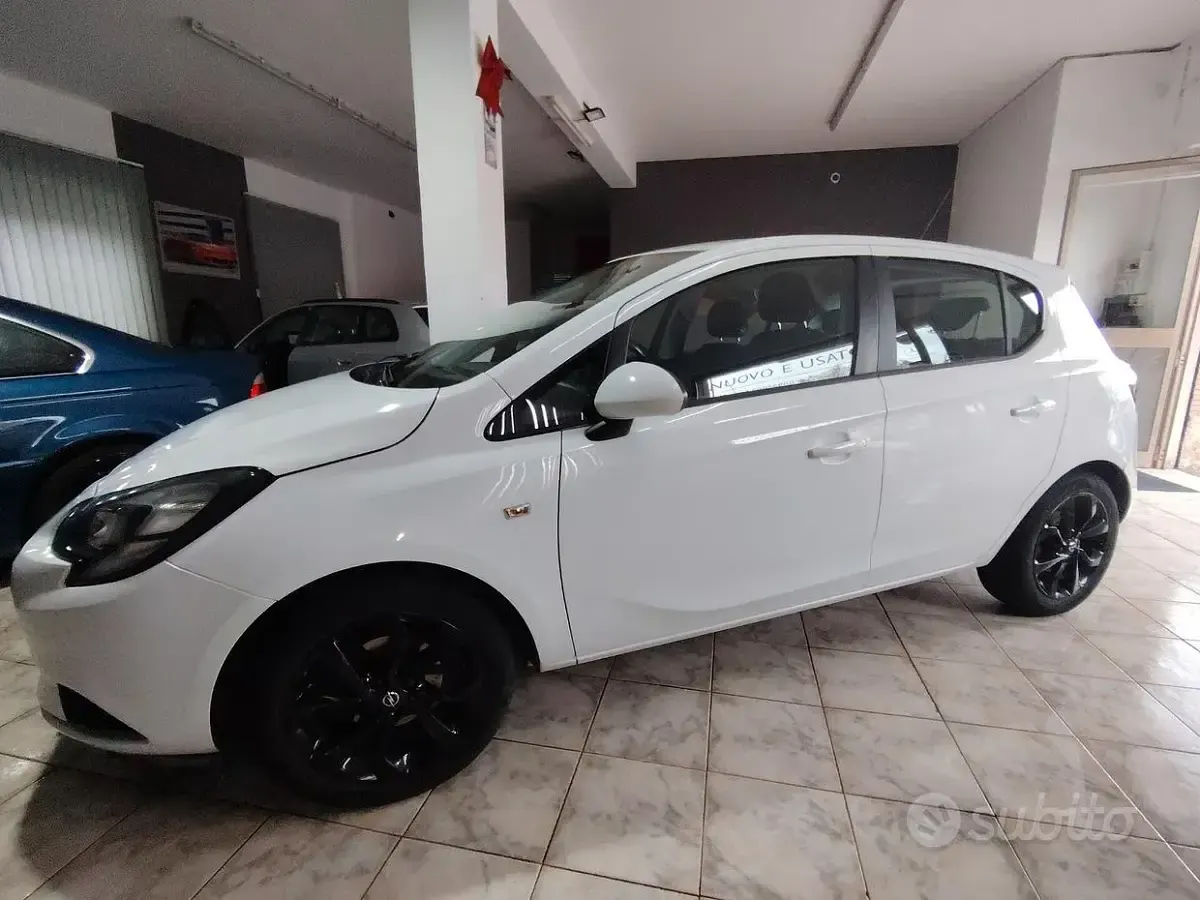 Usata Opel Corsa 90 CV (66 kW) 2015 Bianco Utilitaria