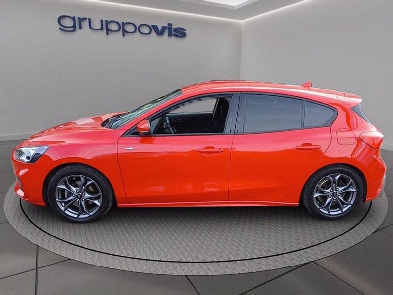 Usata Ford Focus ST-Line 125 CV (91 kW) 2019 Rosso pastello Berlina