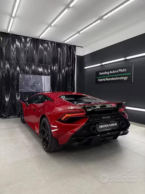 Usata Lamborghini Huracán 2023 Rosso Coupé