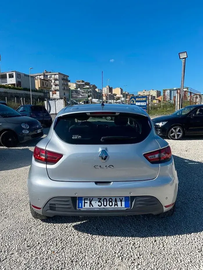 Usata Renault Clio IV 75 CV (55 kW) 2017 Berlina