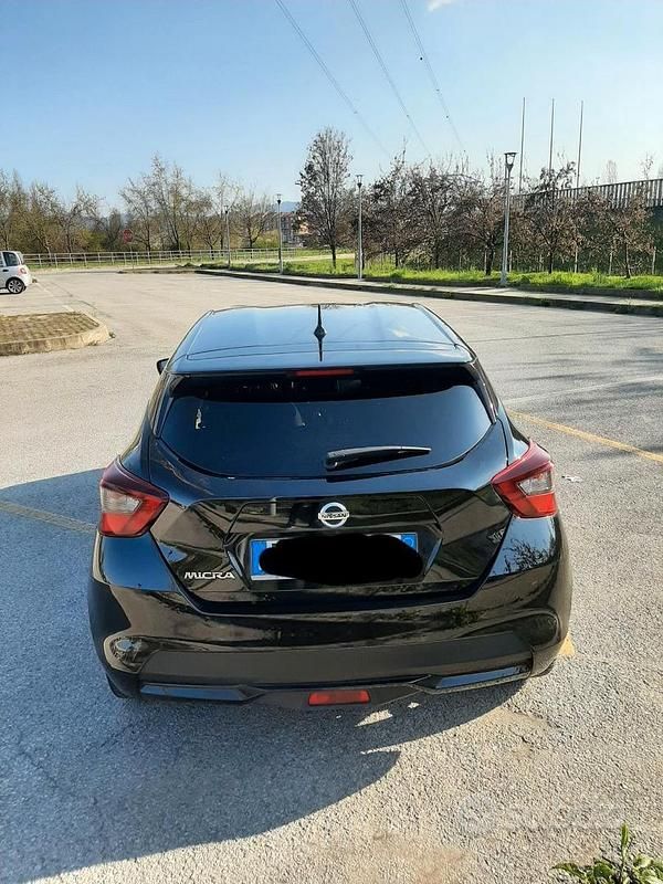 Usata Nissan Micra N-Connecta 90 CV (66 kW) 2019 Nero Utilitaria