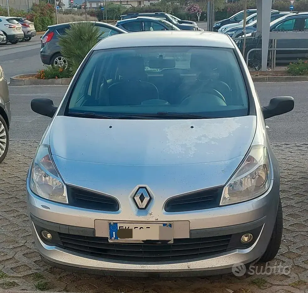Usata Renault Clio 65 CV (47 kW) 2007 Grigio Utilitaria