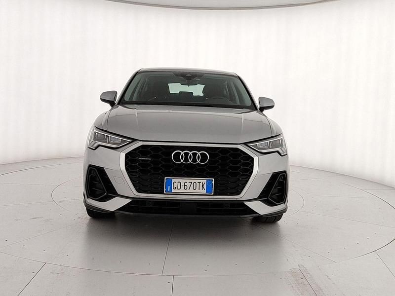 Usata Audi Q3 Business Plus 149 CV (109 kW) 2020 Grigio SUV