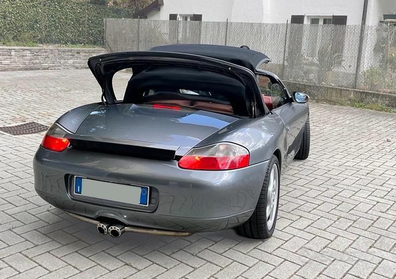 Usata Porsche Boxster S 252 CV (185 kW) 2000 Grigio Cabrio