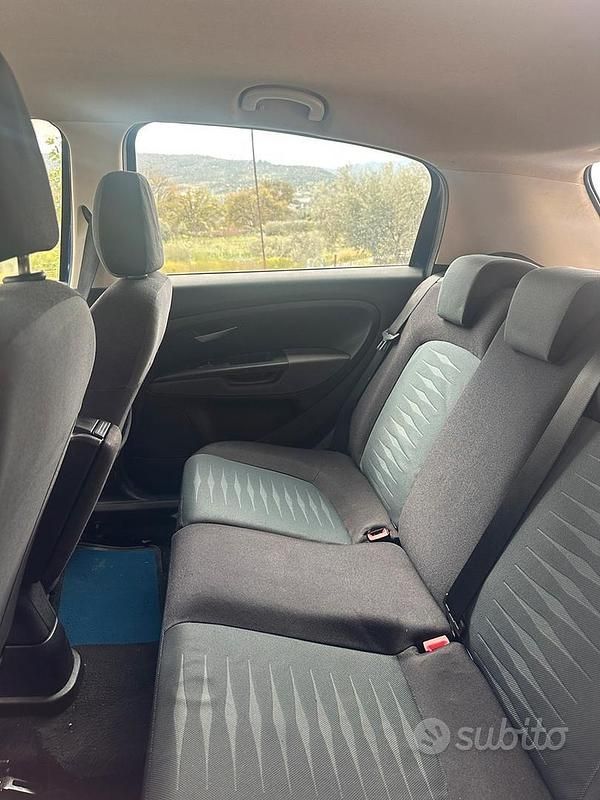 Usata Fiat Grande Punto 75 CV (55 kW) 2006 Blu Utilitaria