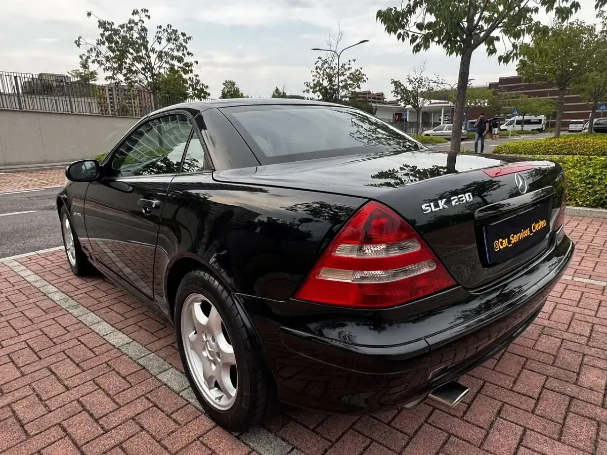 Usata Mercedes SLK230 193 CV (141 kW) 2003 Other Cabrio