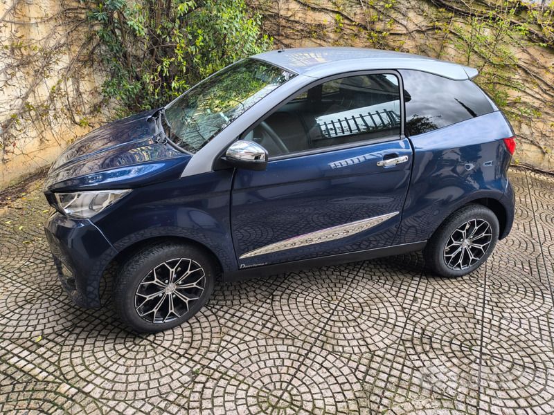 Usata 2022 Aixam Microcar Due volumi | 8750 € - Immagine 1/4