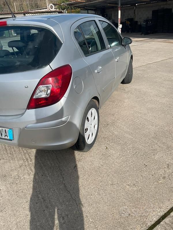 Usata Opel Corsa 2006 Grigio Utilitaria