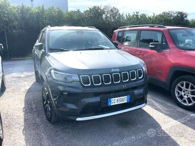Usata Jeep Compass Limited 190 CV (139 kW) 2021 Grigio SUV