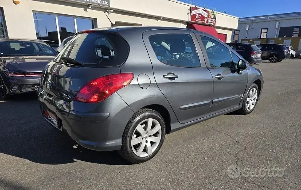 Usata Peugeot 308 109 CV (80 kW) 2009 Grigio Berlina