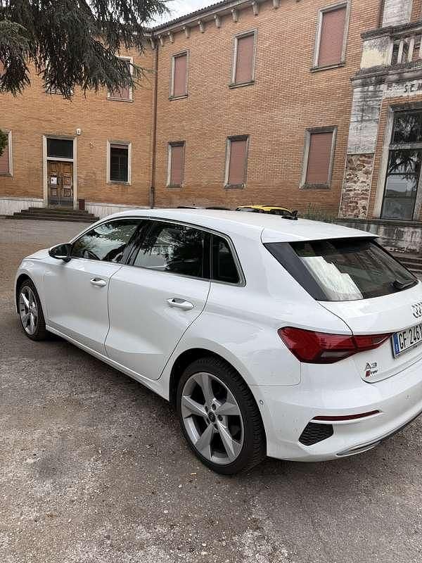 Usata Audi A3 Ambiente 110 CV (80 kW) 2021 Bianco Berlina
