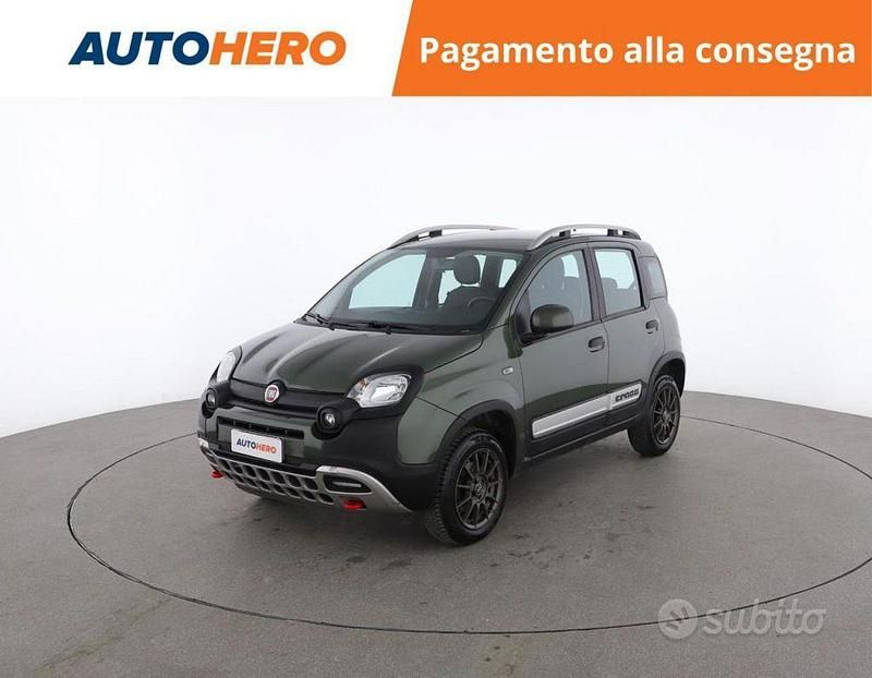 Usata Fiat Panda Cross Cross 90 CV (66 kW) 2020 Verde Utilitaria