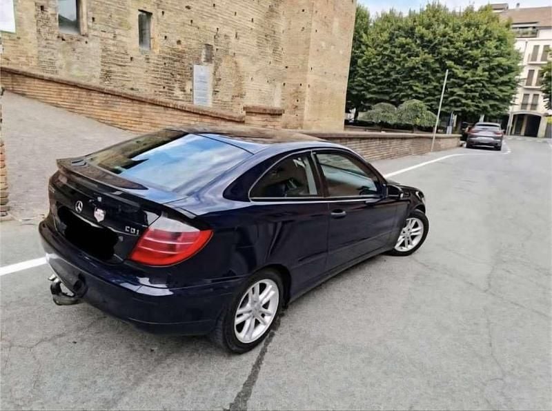 Usata Mercedes C220 143 CV (105 kW) 2002 Coupé