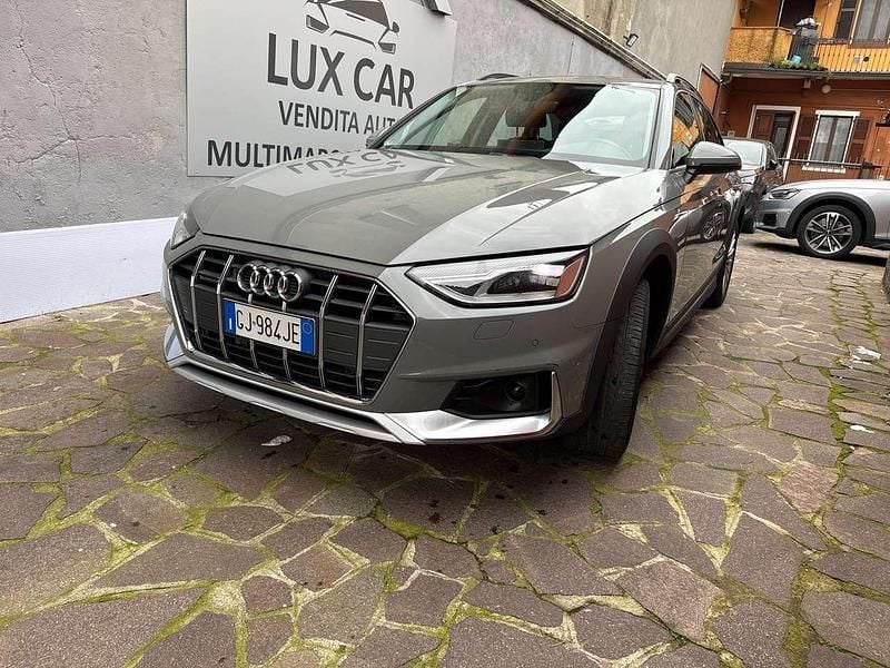 Usata Audi A4 Allroad Business 204 CV (150 kW) 2022 Grigio Station wagon