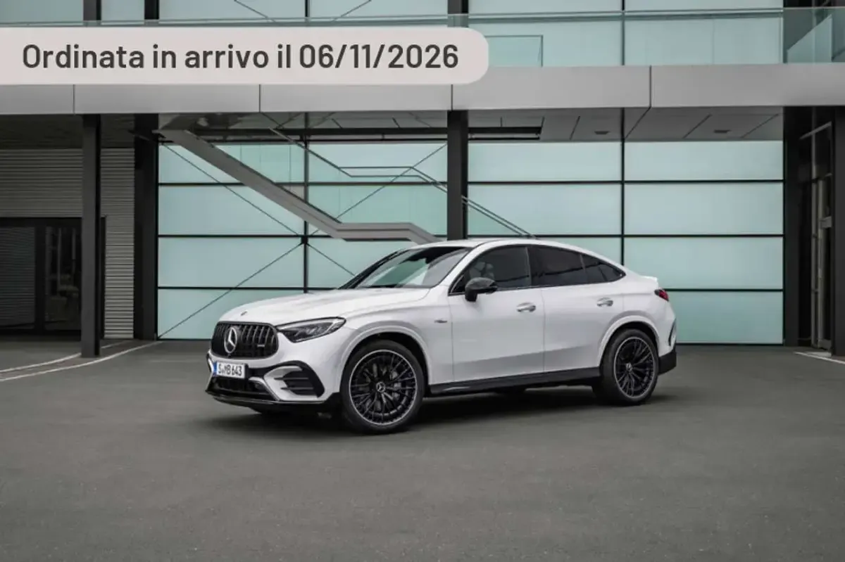 Usata Mercedes GLC300e AMG Line Premium Plus 313 CV (230 kW) 2024 Argento Coupé