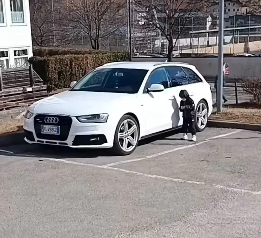 Usata Audi A4 S-Line 150 CV (110 kW) 2017 Bianco Station wagon