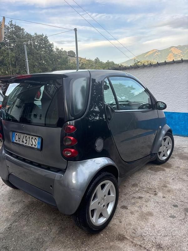 Usata Smart ForTwo Coupé 41 CV (30 kW) 2003 Grigio Coupé