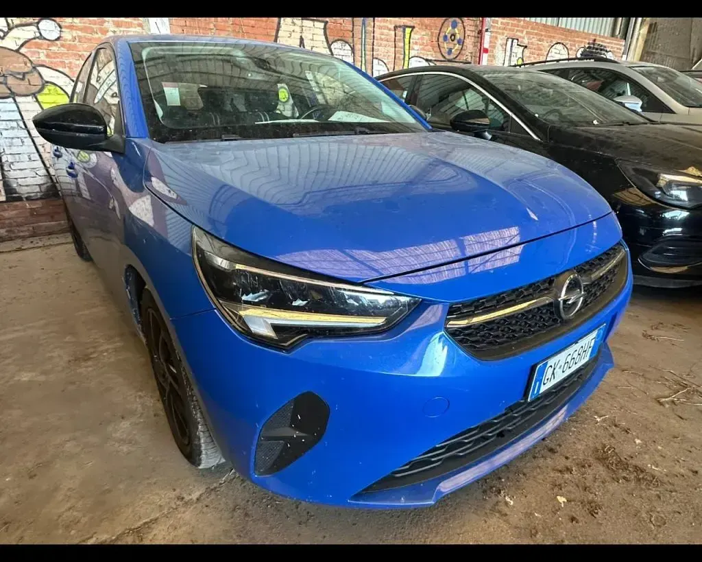 Usata Opel Corsa Design & Tech 75 CV (55 kW) 2022 Viola Utilitaria