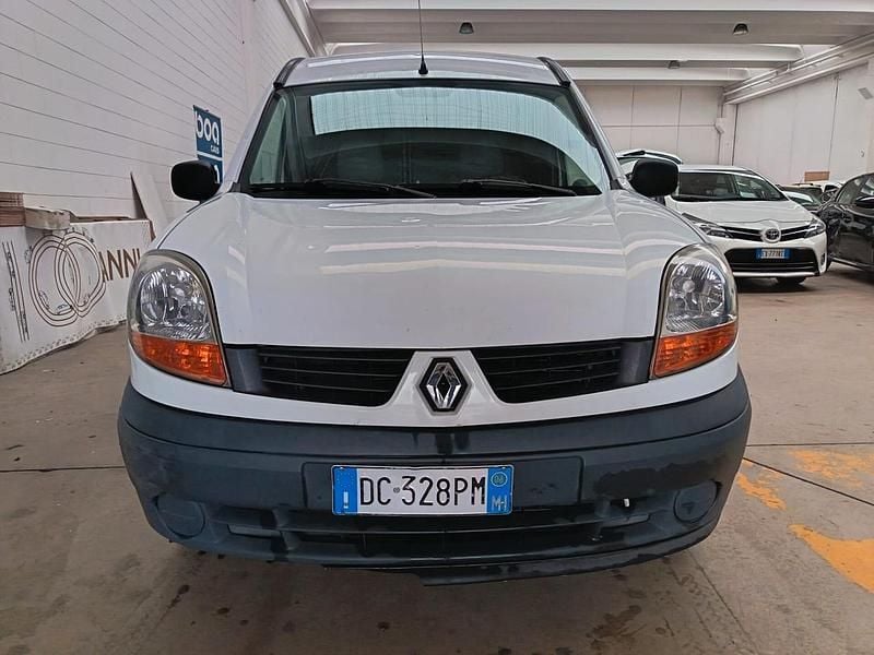 Usata Renault Kangoo 84 CV (61 kW) 2006 Bianco Monovolume