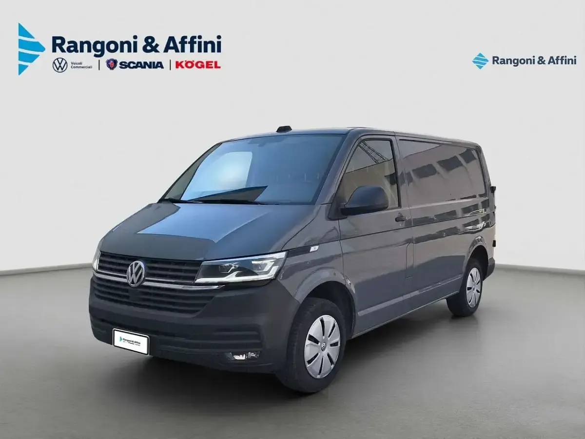 Usata VW T6.1 150 CV (110 kW) 2023 Grigio Furgone