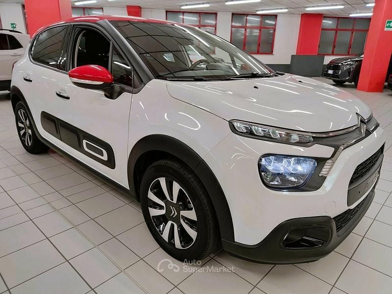 Usata Citroën C3 Shine 83 CV (61 kW) 2023 Bianco Utilitaria