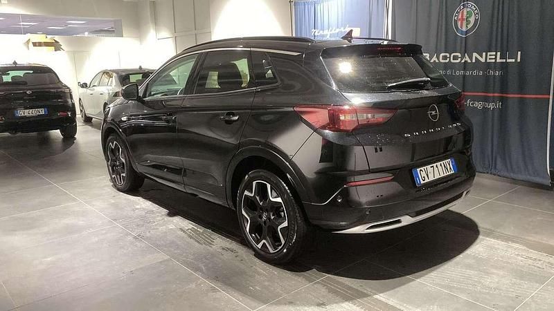 Usata Opel Grandland X Ultimate 131 CV (96 kW) 2024 Nero SUV