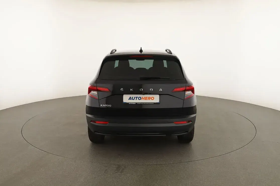 Usata Skoda Karoq Executive 116 CV (85 kW) 2021 Nero SUV