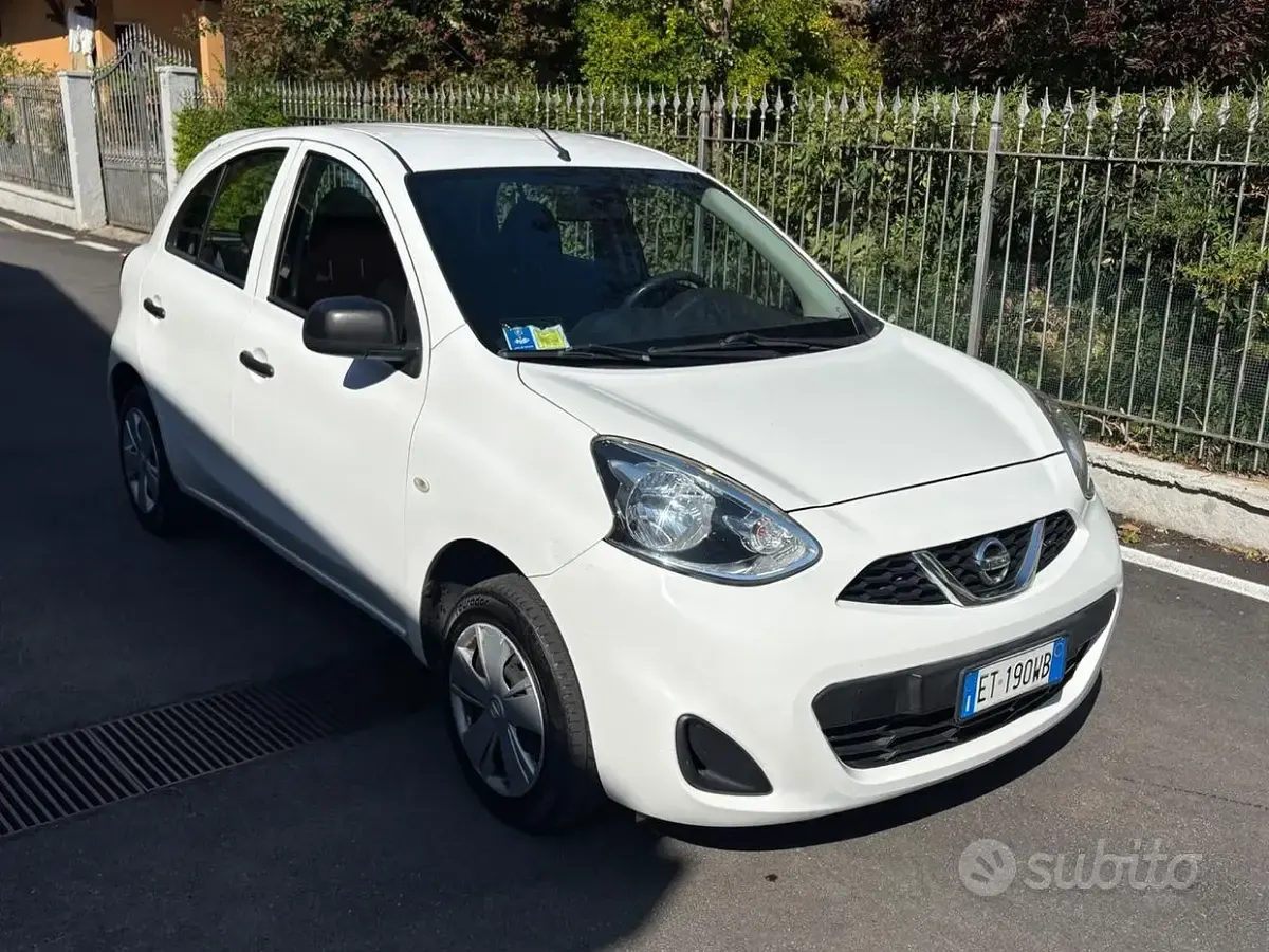 Usata Nissan Micra Tekna 80 CV (58 kW) 2014 Bianco Utilitaria