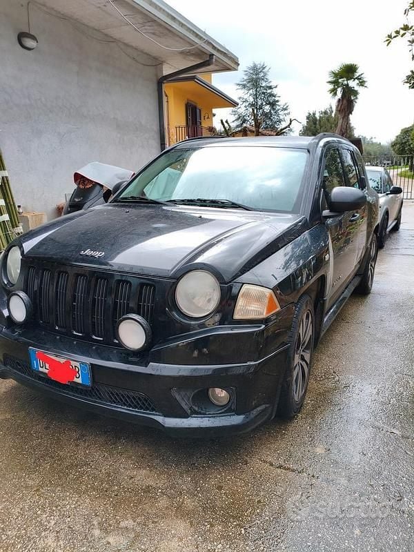 Usata Jeep Compass 140 CV (102 kW) 2009 Nero SUV