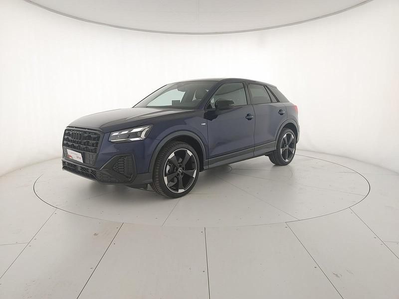 Nuova Audi Q2 S-Line 150 CV (110 kW) 2026 Blu navarra metallizzato SUV