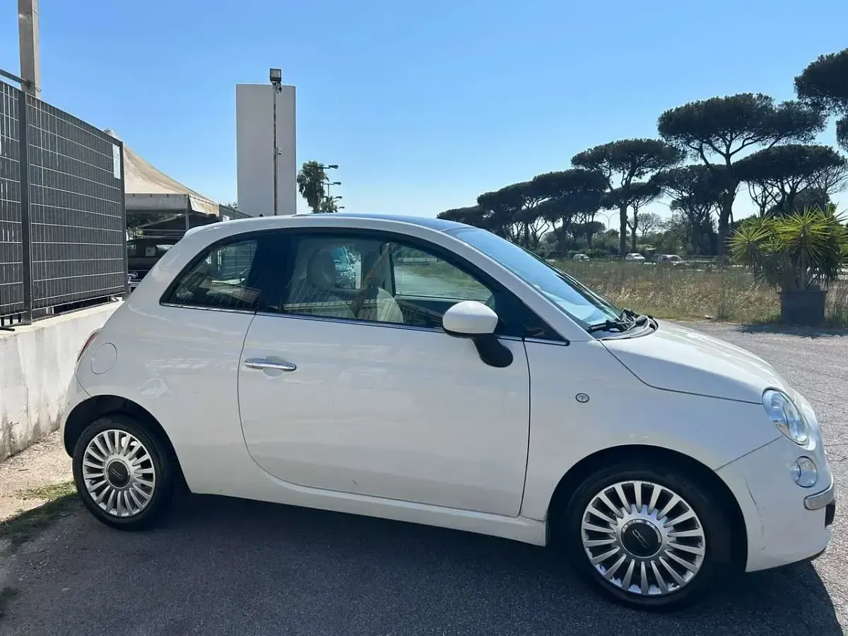 Usata Fiat 500 Lounge 95 CV (69 kW) 2013 Bianco Utilitaria