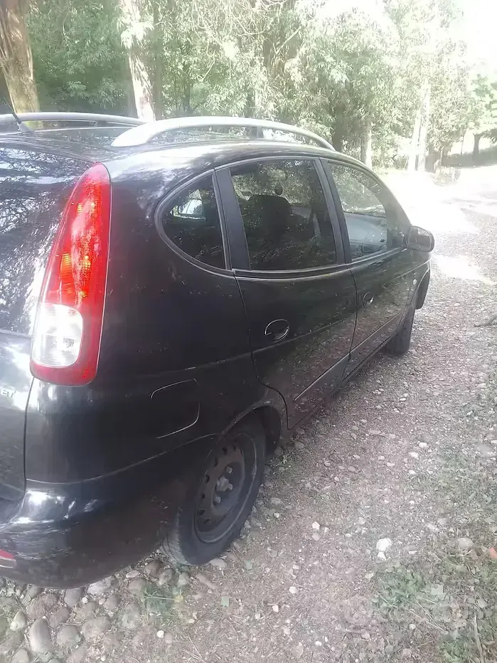 Usata Chevrolet Tacuma 107 CV (78 kW) 2007 Nero Monovolume