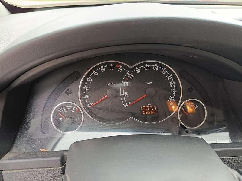 Usata Opel Meriva Cosmo 105 CV (77 kW) 2007 Monovolume