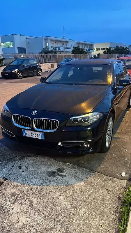 Usata BMW 530 Luxury Line 258 CV (189 kW) 2016 Station wagon