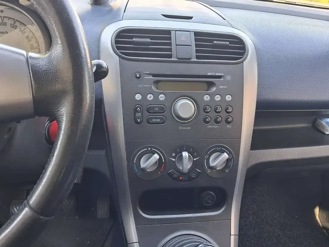 Usata Opel Agila Enjoy 68 CV (50 kW) 2008 Blu/azzurro Utilitaria