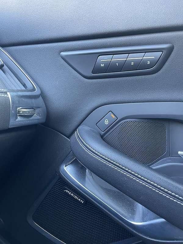 Usata Jaguar E-Pace R-Dynamic 179 CV (131 kW) 2018 SUV