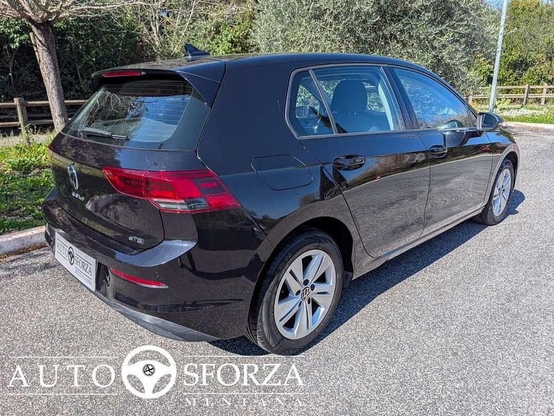 Usata VW Golf VIII Life 110 CV (80 kW) 2021 Nero Berlina