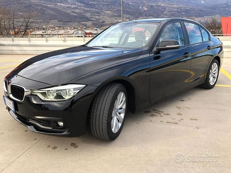 Usata BMW 320 Efficient Dynamics 190 CV (139 kW) 2018 Nero Berlina